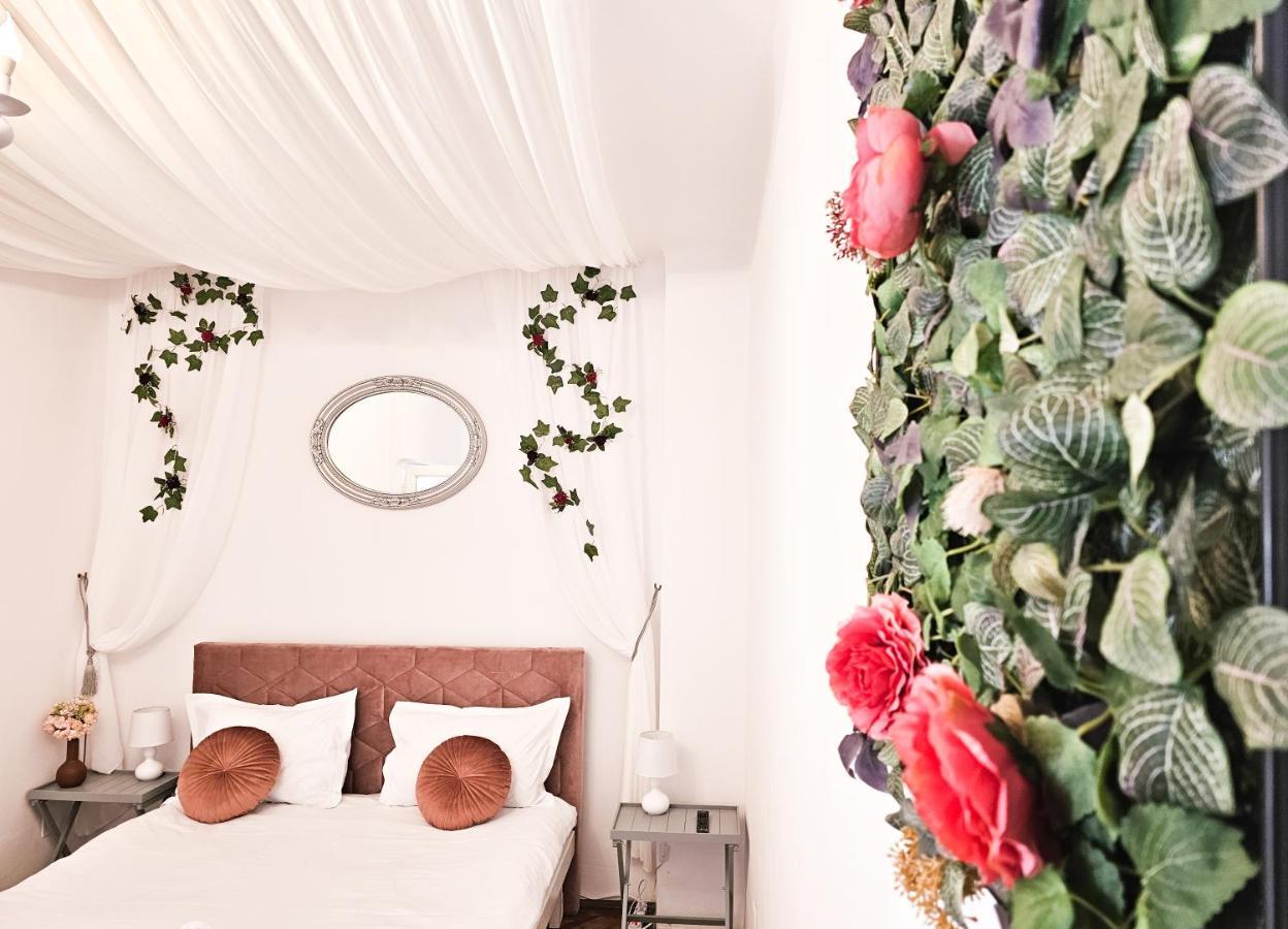 Marigold Boutique Apartment Брашов Екстериор снимка